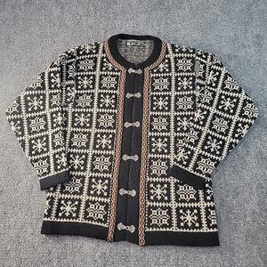 Vintage Norwegian Wool Sweater Pewter Clasps Hand Embroidery Medium/ Large